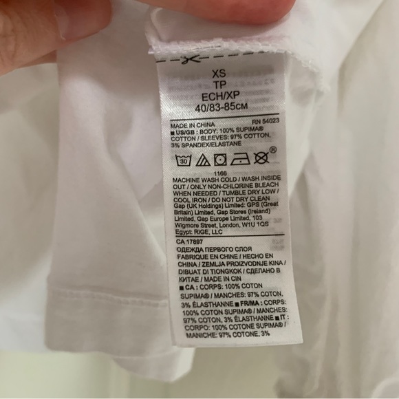 Banana Republic off the shoulder blouse - Picture 5 of 8